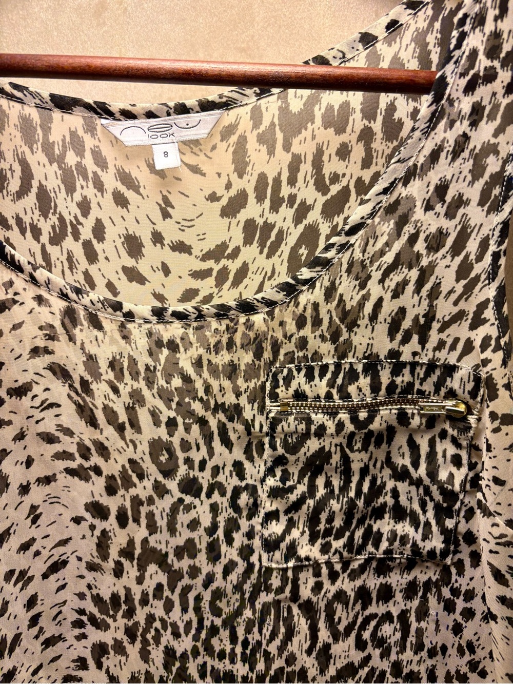 New Look Size 8 Leopard Print Sleeveless Blouse Animal Print Zip Pocket Top